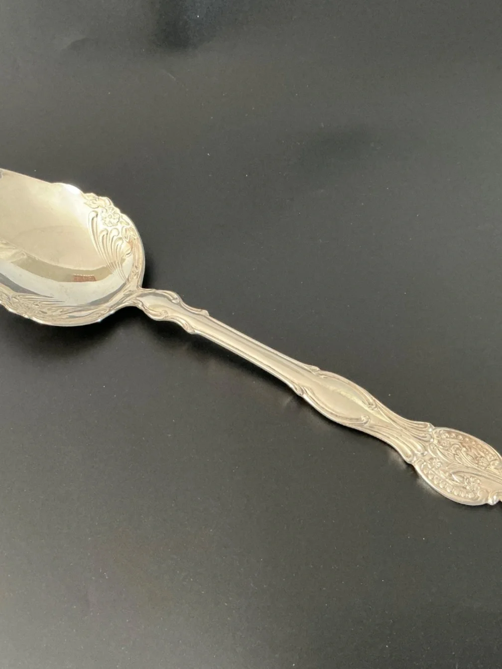 Vintage Sheridan Silver Co Ornate Silver Plated Large Buffet Serving Spoon